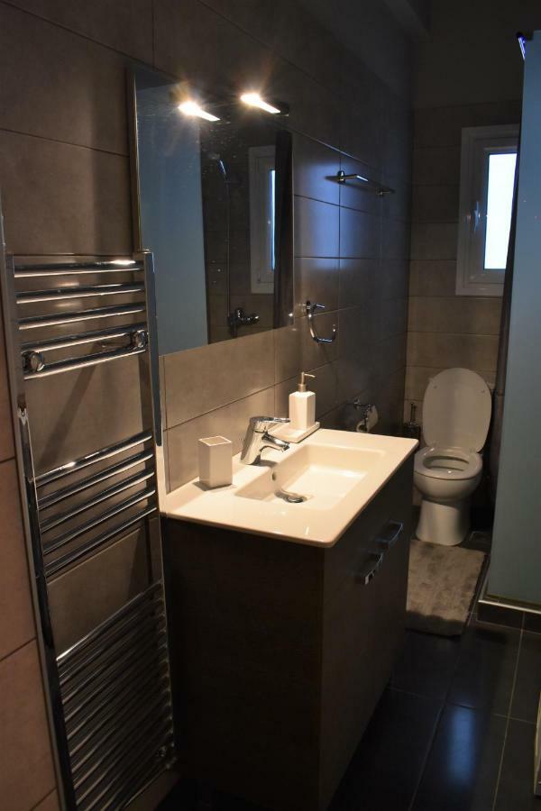 Chic Central Apartment In Evangelismos Metro Station Афины Экстерьер фото